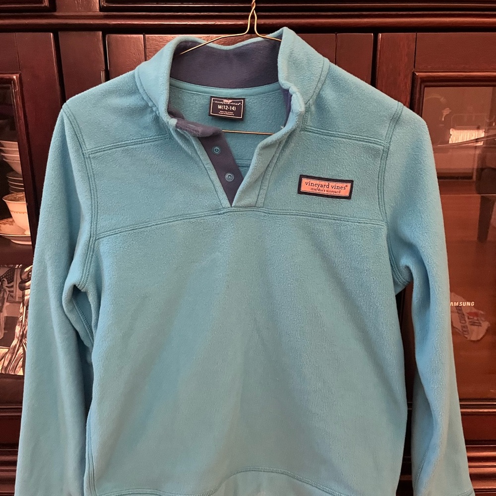 Vineyard Vines boys fleece. Size medium.